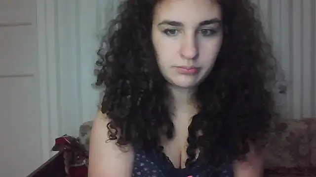 Snapshot of Kiki_Catty chatting on October 2025 07:07:02 AM Kiki Catty online show from October 2025 07:07:02 AM