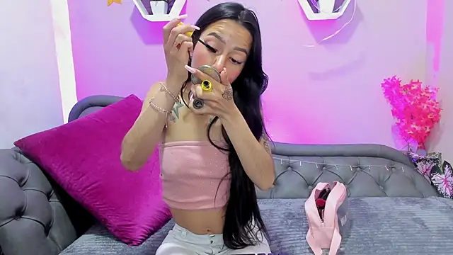 Laskhmi  online show from January 2026 01:37:02 PM