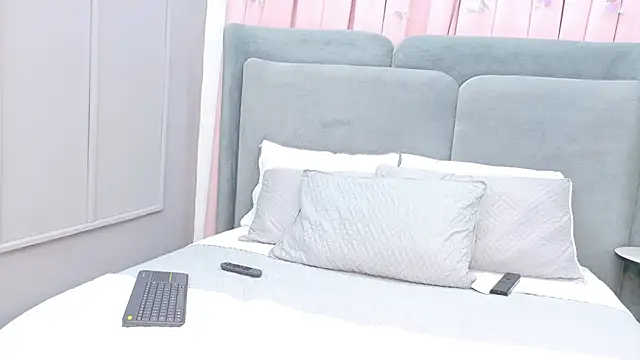 NaughtyHally  online show from March 2026 12:09:01 PM