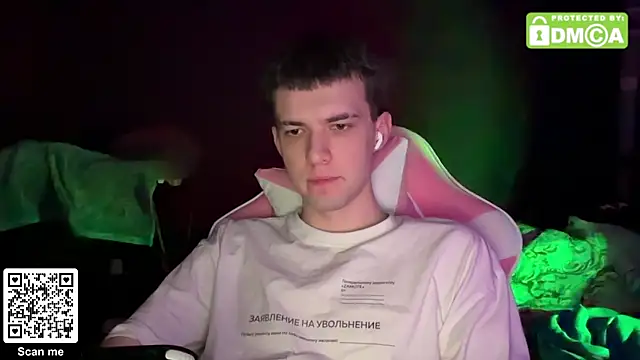 twinkbuldge online show from November 2025 05:57:02 PM