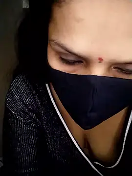 strip queennn online show from January 2026 05:19:02 PM