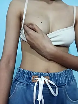 strip queennn online show from November 2025 07:51:01 PM