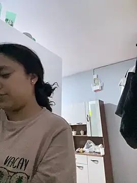 Techi0525 online show from February 2026 09:48:01 PM