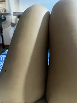 Techi0525 online show from March 2026 10:32:01 PM