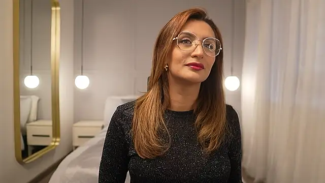 VictoriaBellah online show from April 2026 11:18:02 PM