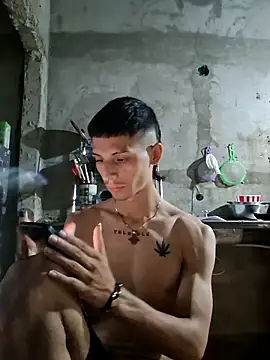 Snapshot of Luciferinthestreet chatting on November 2025 10:26:02 PM Luciferinthestreet online show from November 2025 10:26:02 PM