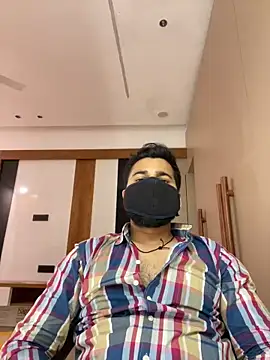 Snapshot of Notme_09 chatting on December 2025 10:28:02 AM Notme 09 online show from December 2025 10:28:02 AM