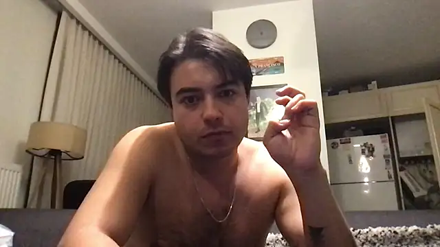 dicsucerboy77 online show from February 2026 11:56:02 PM