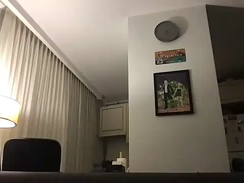 dicsucerboy77 online show from December 2025 02:32:01 AM