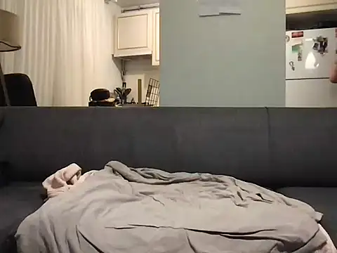 dicsucerboy77 online show from April 2026 02:18:02 AM