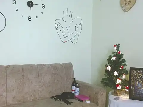 MIS CINNA  online show from November 2025 12:37:02 AM