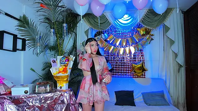 madams worker online show from March 2026 09:35:02 PM