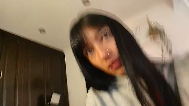  TiniWild online show from November 2025 12:49:01 PM