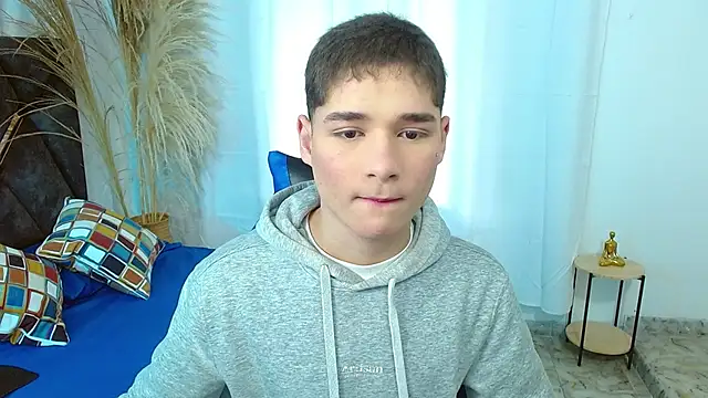 Mattass18 online show from December 2025 01:24:02 PM