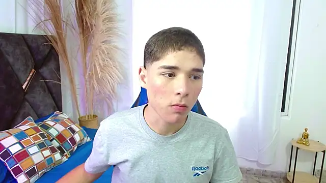 Mattass18 online show from November 2025 01:37:01 PM