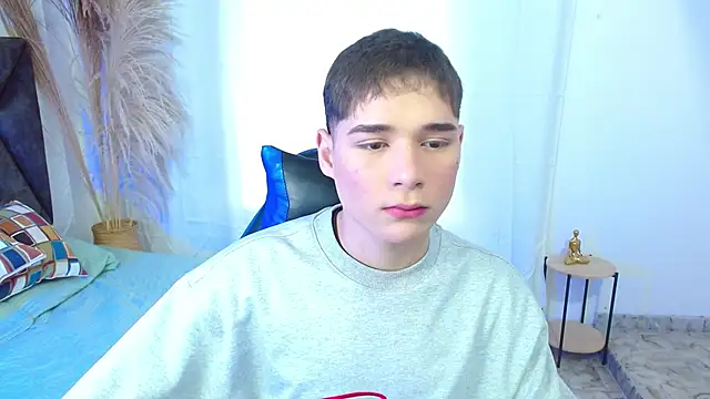 Mattass18 online show from December 2025 01:26:02 PM