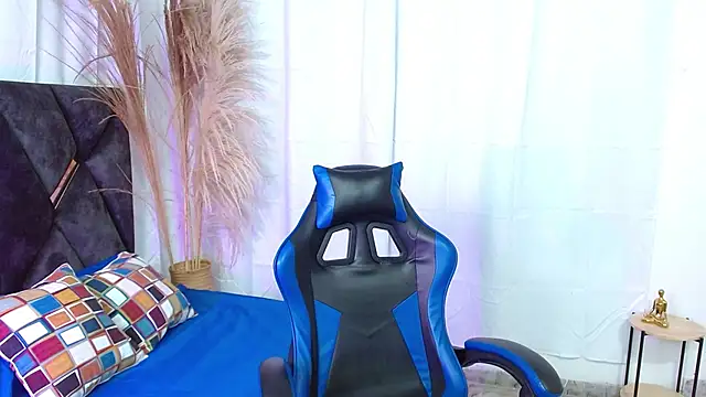 Mattass18 online show from November 2025 01:27:02 PM