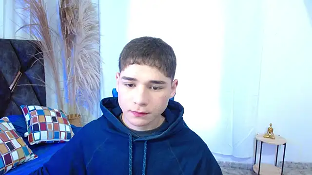 Mattass18 online show from November 2025 01:21:02 PM