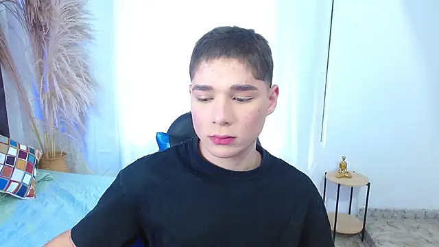 Mattass18 online show from December 2025 12:49:02 PM