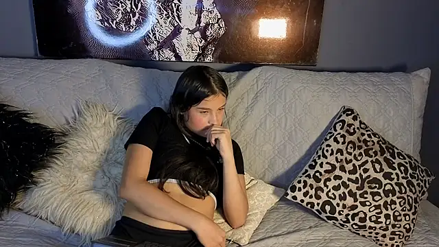 Snapshot of celestesecrett chatting on November 2025 06:19:02 PM celestesecrett online show from November 2025 06:19:02 PM