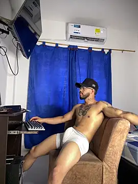 Kylian Alessandro online show from February 2026 06:09:01 PM