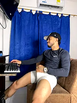 Kylian Alessandro online show from November 2025 06:29:01 AM