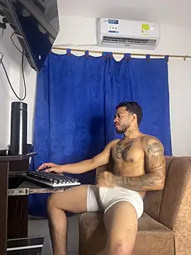 Kylian Alessandro online show from December 2025 06:27:01 AM