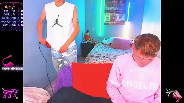 Snapshot of Latin_boysxxxx chatting on February 2026 07:30:02 PM Latin boysxxxx online show from February 2026 07:30:02 PM