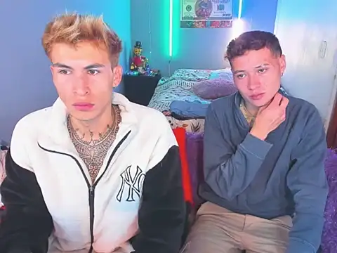 Snapshot of Latin_boysxxxx chatting on February 2026 03:27:02 AM Latin boysxxxx online show from February 2026 03:27:02 AM