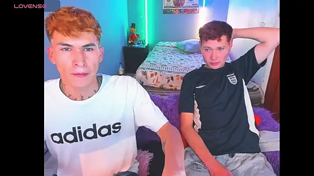 Snapshot of Latin_boysxxxx chatting on February 2026 08:52:02 PM Latin boysxxxx online show from February 2026 08:52:02 PM