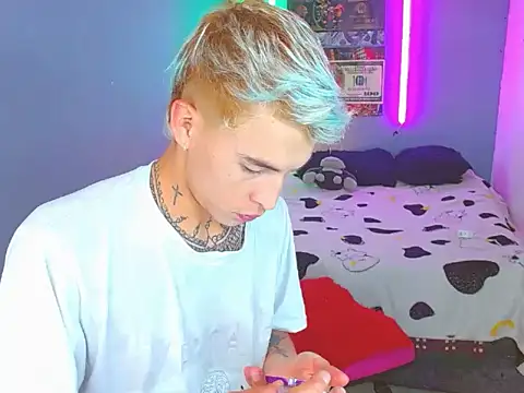 Latin boysxxxx online show from October 2025 02:56:01 AM