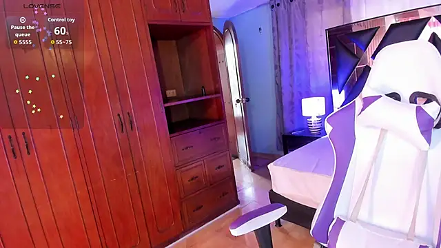 Lily CuteBoobs online show from October 2025 06:51:01 PM