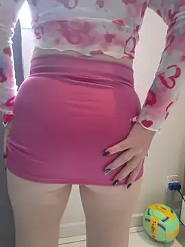 PorcelainDoll1 online show from February 2026 01:32:01 PM