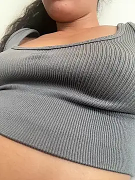 Snapshot of fernanda317 chatting on March 2026 04:21:02 PM fernanda317 online show from March 2026 04:21:02 PM