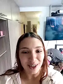 Arianaa Toro online show from October 2025 01:13:02 PM