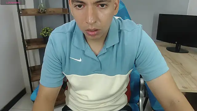 Axel Stones  online show from October 2025 03:14:02 PM