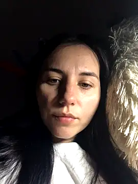 Snapshot of oliviya_mur chatting on October 2025 07:03:02 PM oliviya mur online show from October 2025 07:03:02 PM