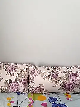 Alevsiz1 online show from November 2025 09:01:01 AM