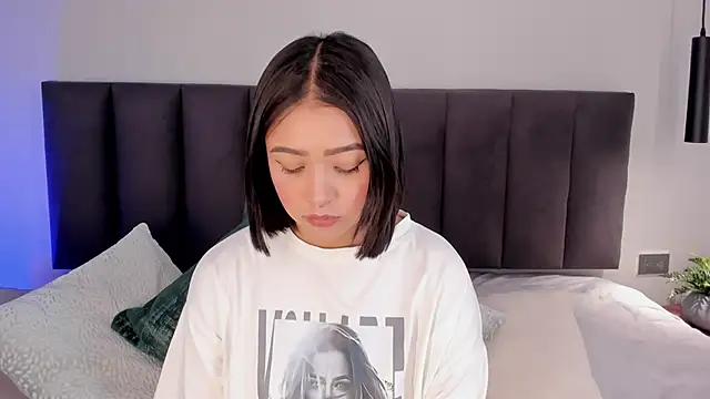 AilanaCortes online show from January 2026 12:12:01 PM