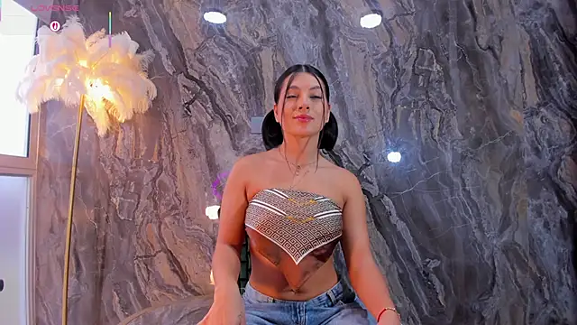 Rashel Frost  online show from November 2025 09:26:01 PM