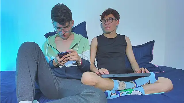 dani angel dark online show from November 2025 11:19:02 PM