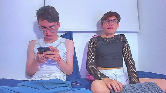 dani angel dark online show from November 2025 01:28:01 AM