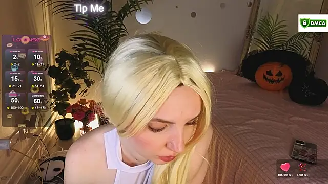 cute cake online show from October 2025 12:42:01 AM