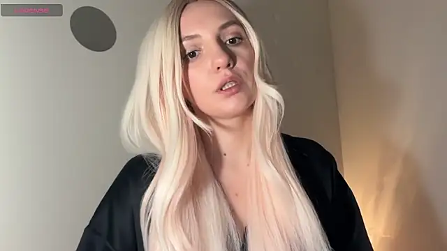 cute cake online show from January 2026 03:18:01 PM