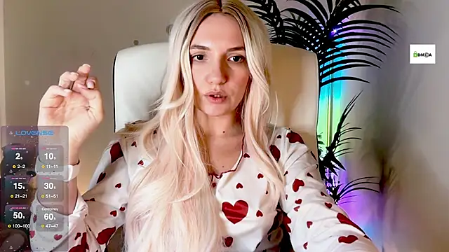 cute cake online show from December 2025 08:52:01 PM