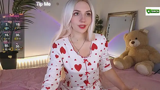 cute cake online show from November 2025 07:52:02 AM