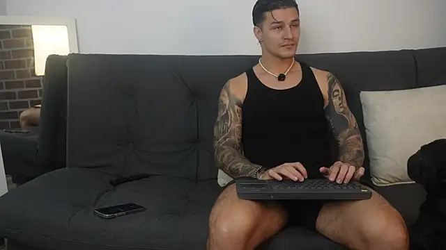 Dominick walker online show from January 2026 03:49:02 PM