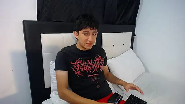 Dravith Valery online show from February 2026 04:56:02 AM