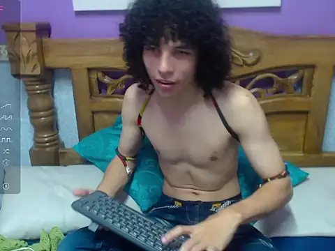 Mike Miiller  online show from October 2025 06:39:02 PM