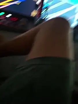 shainnfk online show from December 2025 06:07:02 PM